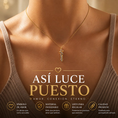 collar abrazo eterno